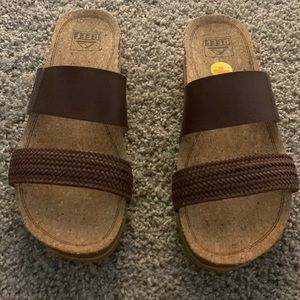REEF platforms like new size 9